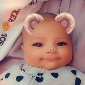 Meet your Posher, Crystal